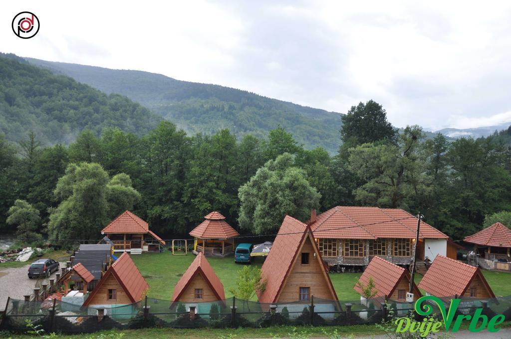 ホテル Rafting Kamp Dvije Vrbe フォチャ エクステリア 写真